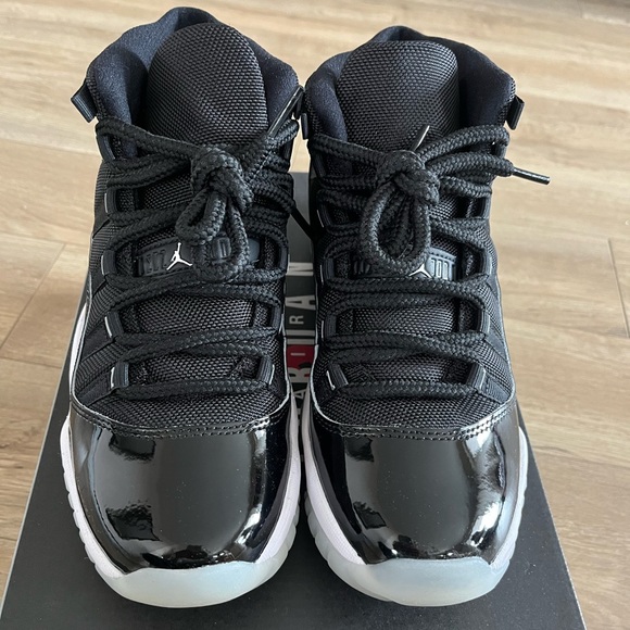 COPY - Jordan 11 - Picture 2 of 5